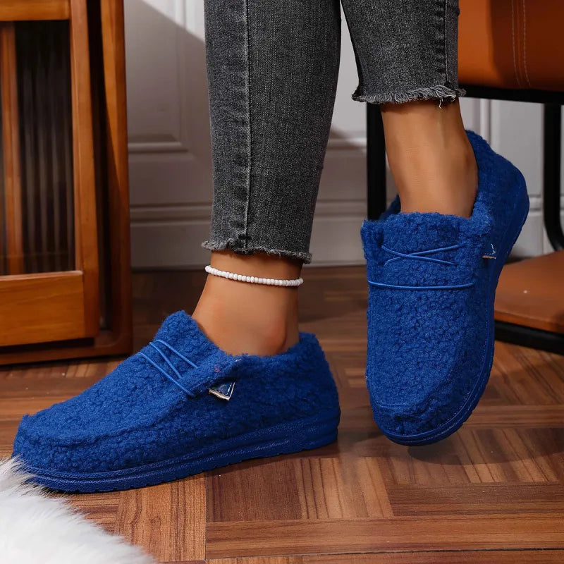 Valorine™ | Varma Teddy Slippers
