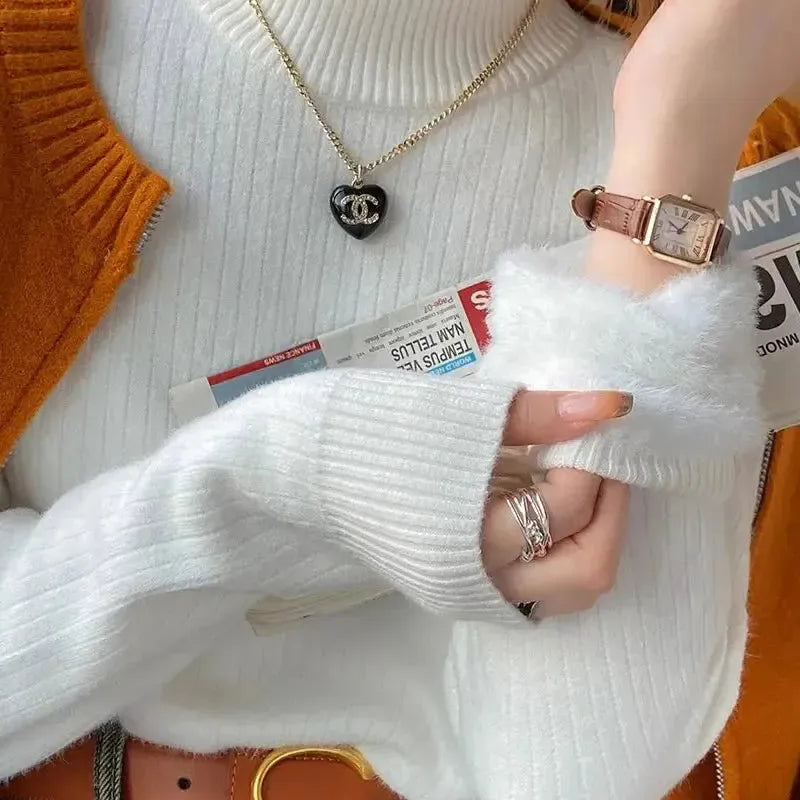 Em™ Sweater
