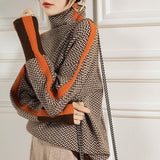 Sylvie - Elegant Turtleneck