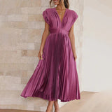 Benthe | Timeless Classic Dress