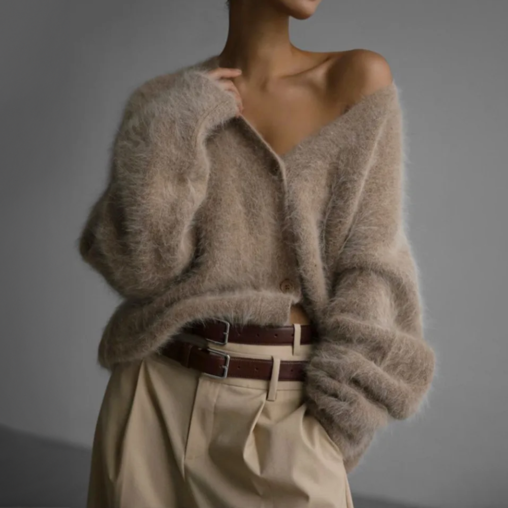 Luna - Elegant Cashmere Cardigan