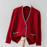 Ly | Stilizovani oversized pleteni bezrukavnik