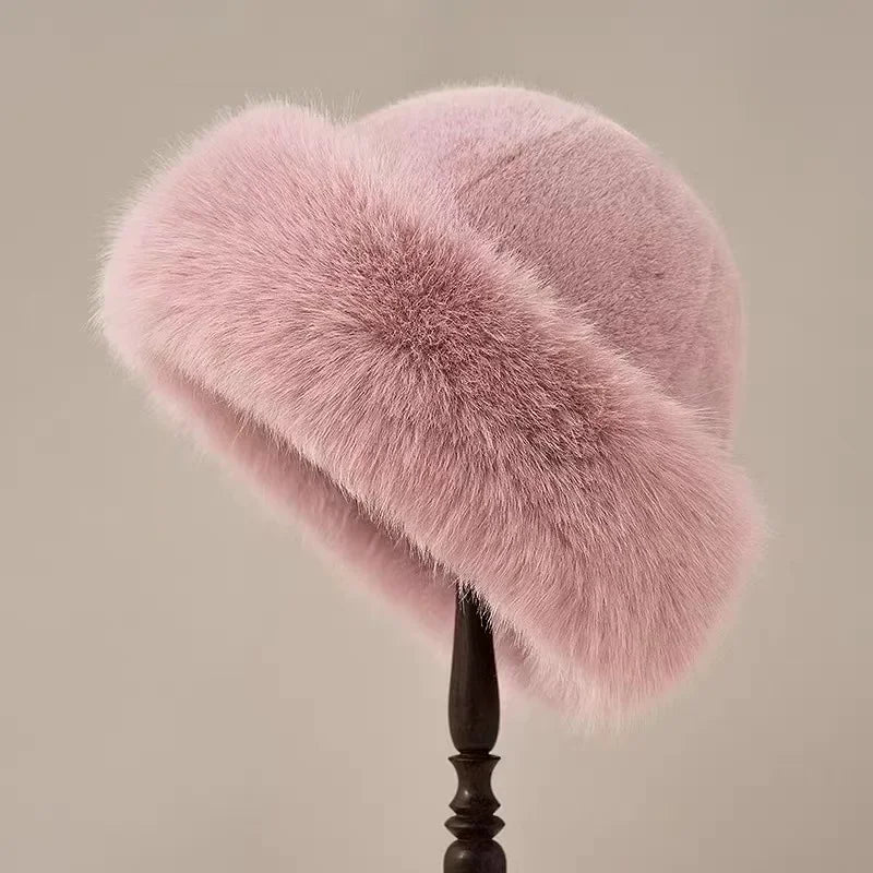 Velora - Elegantna Zimska Kapa