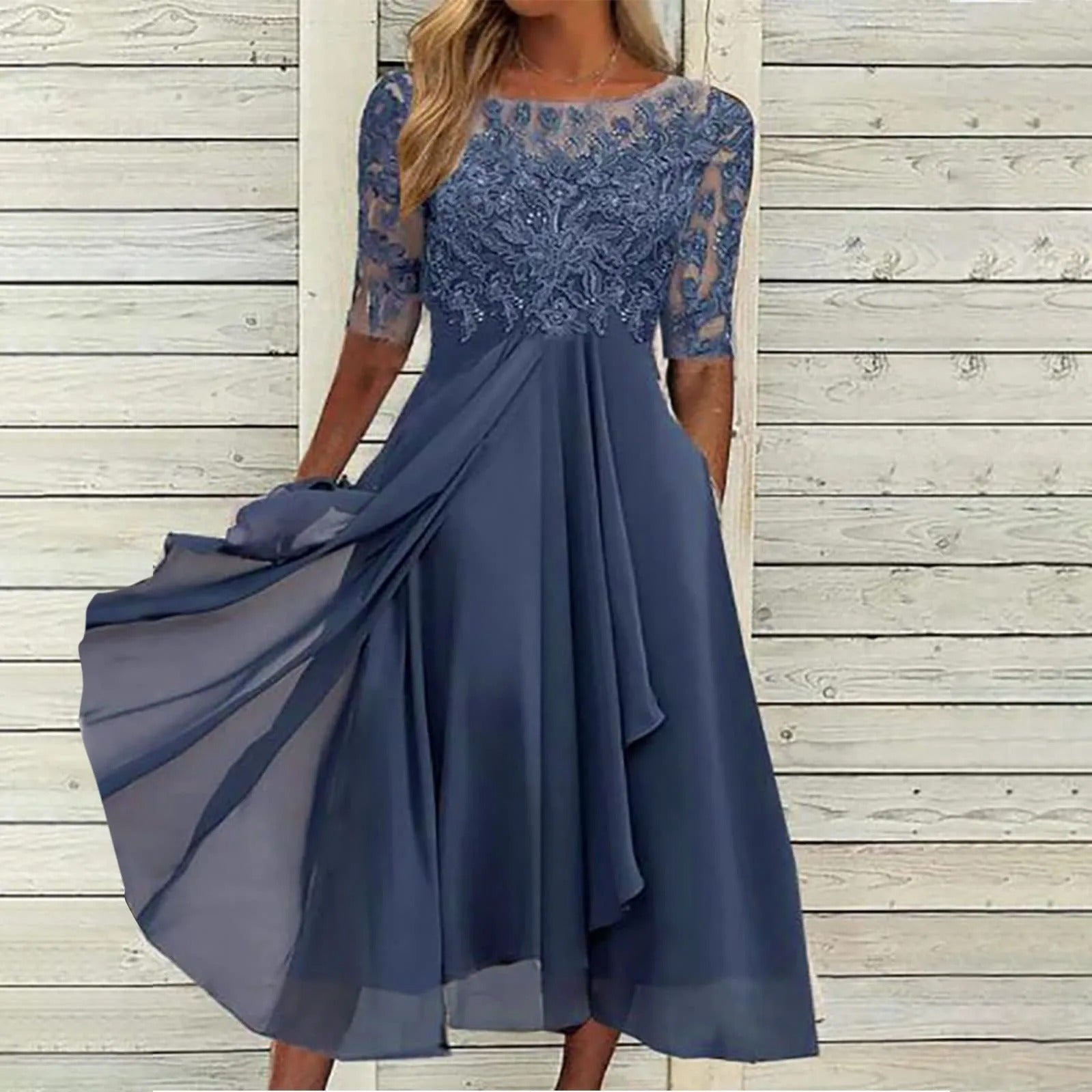 Puck | Elegantna Midi Haljina s Čipkastim Detaljima