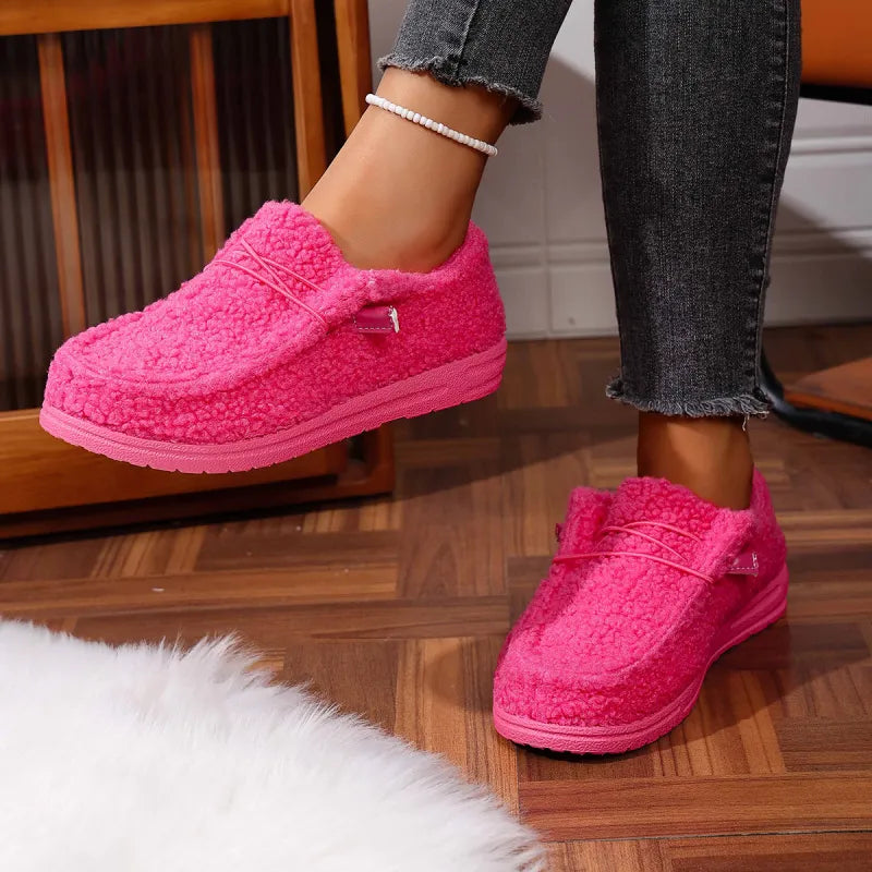 Valorine™ | Varma Teddy Slippers