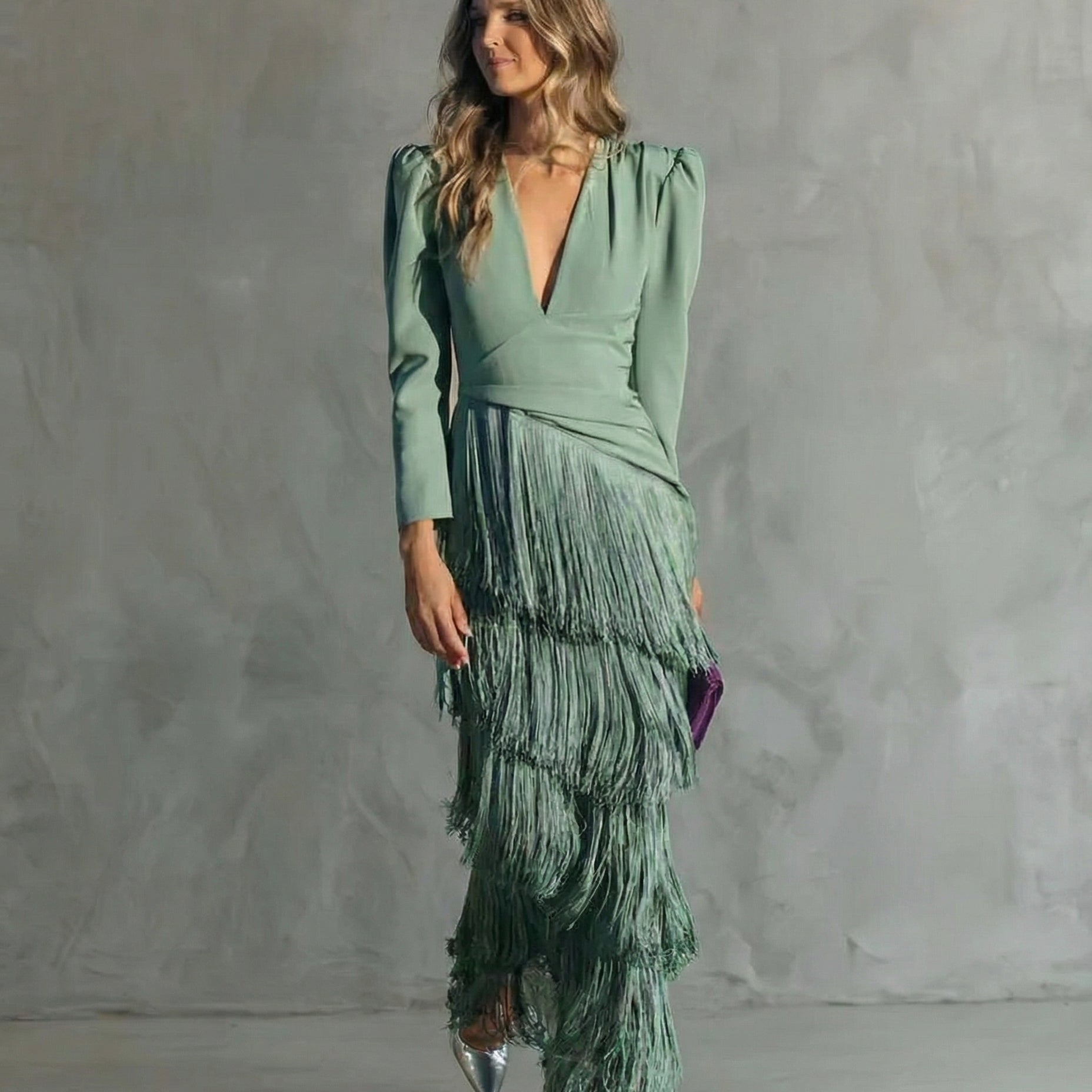 Chiara | Elegantna Haljina sa Čipkastim Rukavima